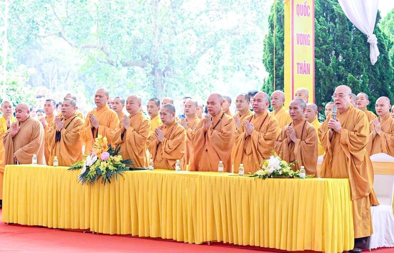 Thanh Hóa: Trang nghiêm Lễ tưởng niệm, cầu siêu tại Nghĩa trang Liệt sĩ Quốc tế Đồng Tâm